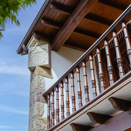 Semesterbostad Casa Montanesa El Astillero