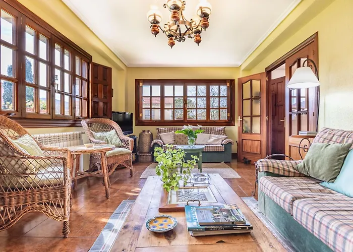 Holiday home Casa Montanesa *