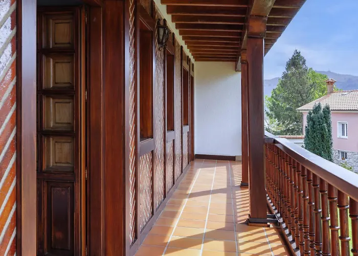 Casa Montanesa Holiday home *